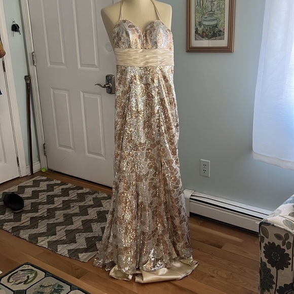 Cire A Division of Landa Prom Dress Satin and Sequin Gown size 4 - Picture 1 of 11